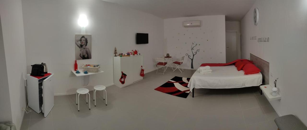 La Staccionata Bianca Bed and Breakfast Βιτέρμπο Εξωτερικό φωτογραφία