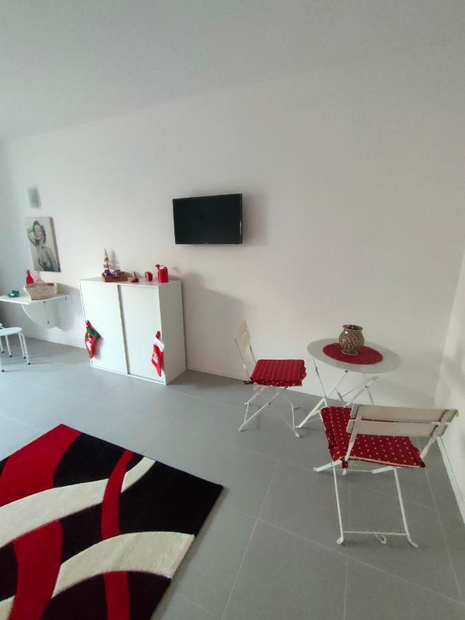 La Staccionata Bianca Bed and Breakfast Βιτέρμπο Εξωτερικό φωτογραφία